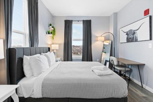 Everett Apartment | Furnished Apartments near Encore