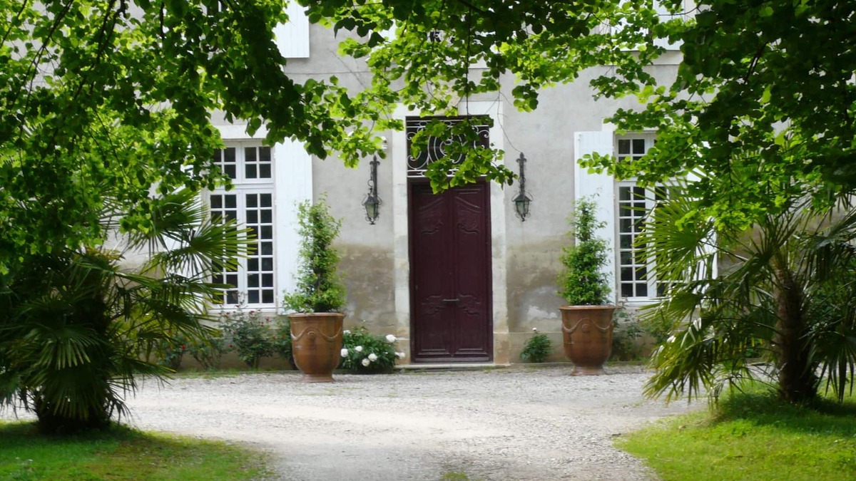 Villeneuve-sur-Lot Cottage | furnished family home, south west France, Pool
