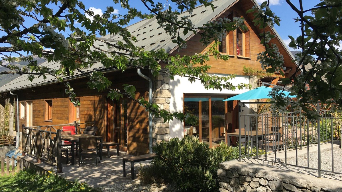 Doussard House | Furnished family house, Annecy Lake, for 7 to 12 people.
