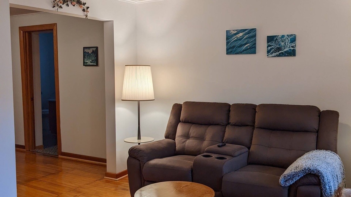 Calumet House | Furnished home in Historic Calumet