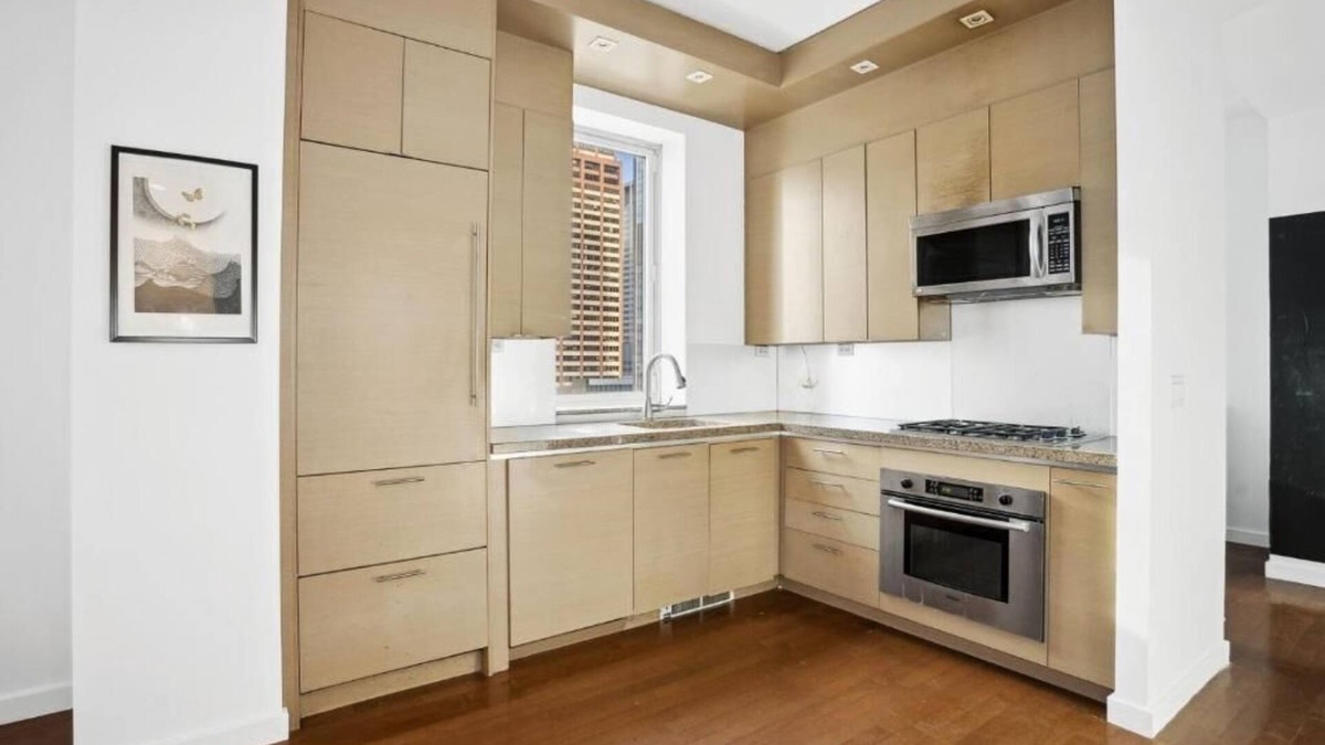 Central New York City Apartment | FURNISHED Oversized 1 Bedroom with Home Office Short-Term Availablen
