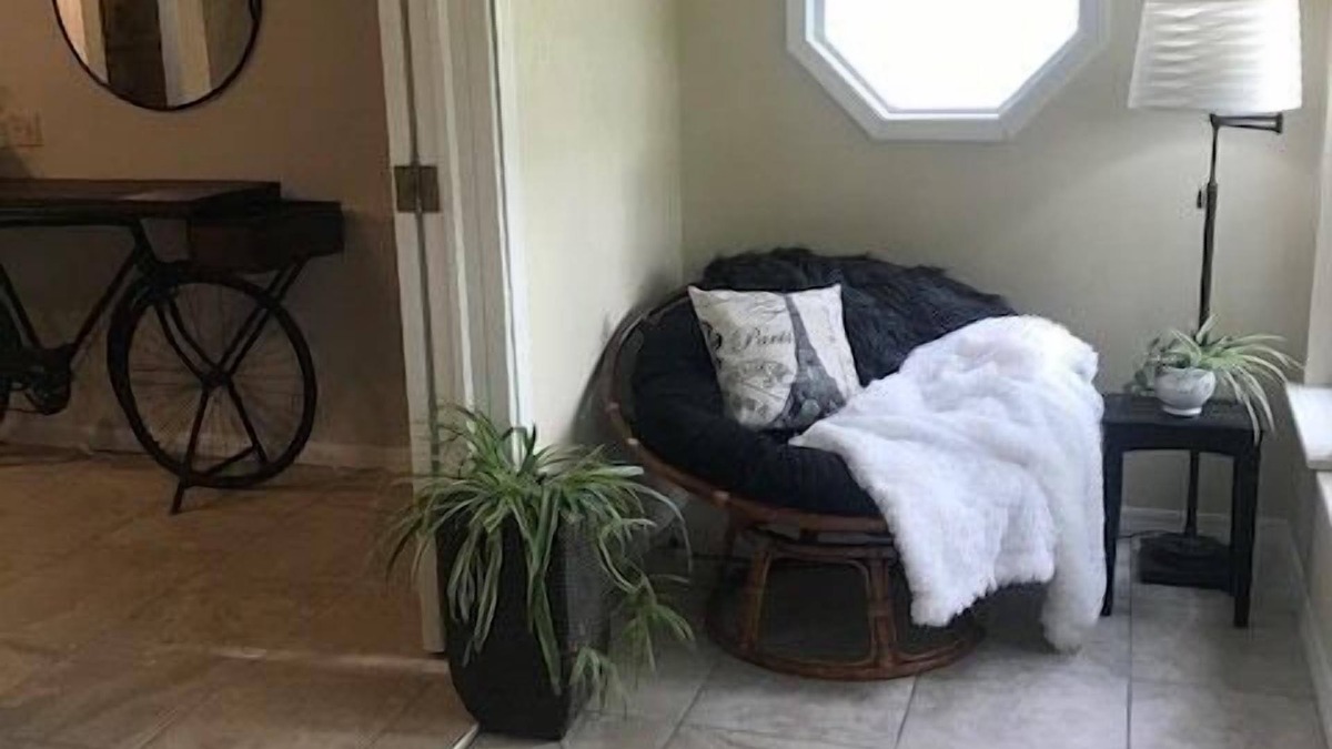 Moodys Apartment | Furnished Short Term Coziness For Travelers