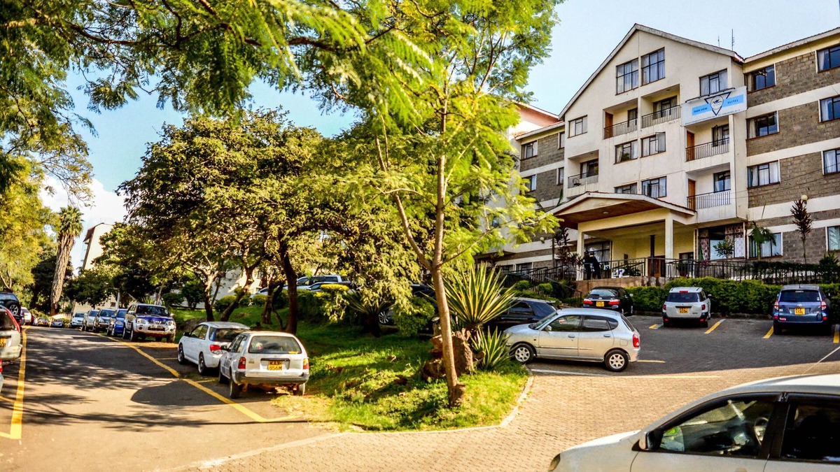Nairobi Bed & Breakfast | Furnished Studio Apartments at YWCA Parkview Suites ,Nairobi(YWCA OF KENYA)