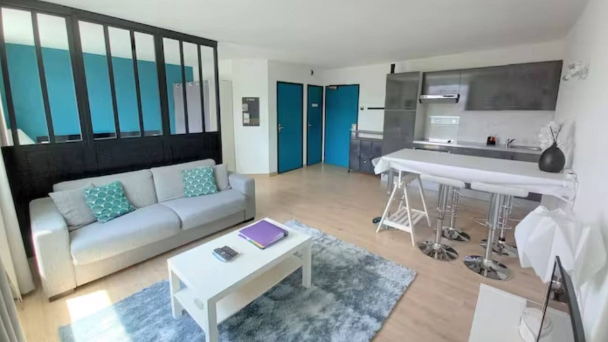 Chasseneuil-du-Poitou Apartment | ★ FUTUROSCOPE: BRIGHT APARTMENT OF 40M2 ★