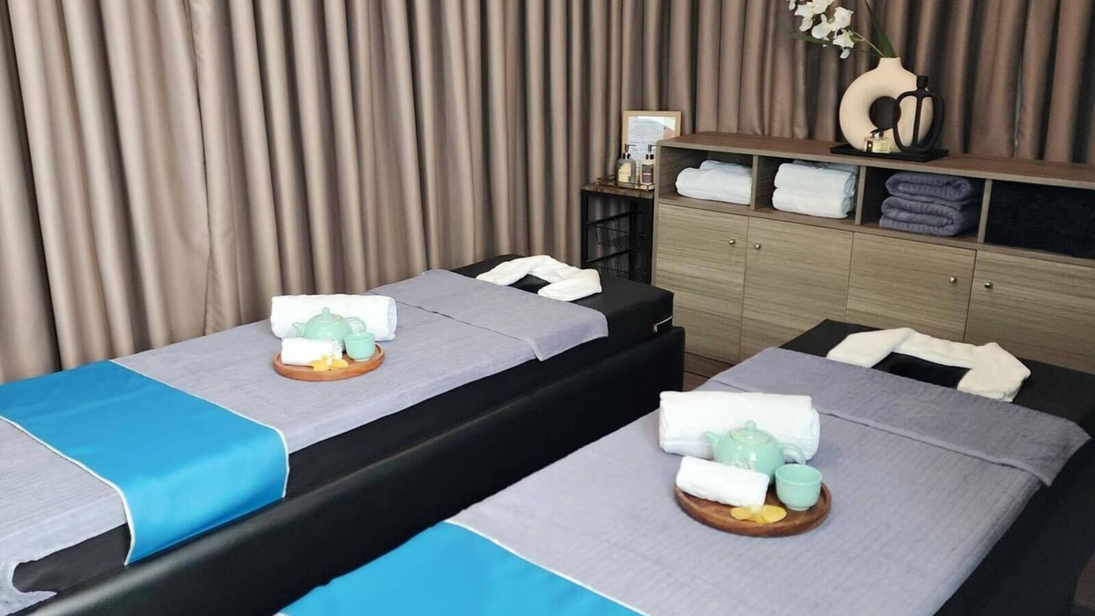 Bacoor City Hotel | Fynn Boutique Hotel