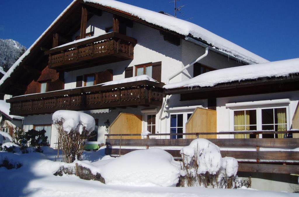 Obermaiselstein House | Gästehaus Christa