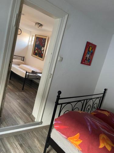 Linden Apartment | Gästehaus Linden -Zweibettzimmer
