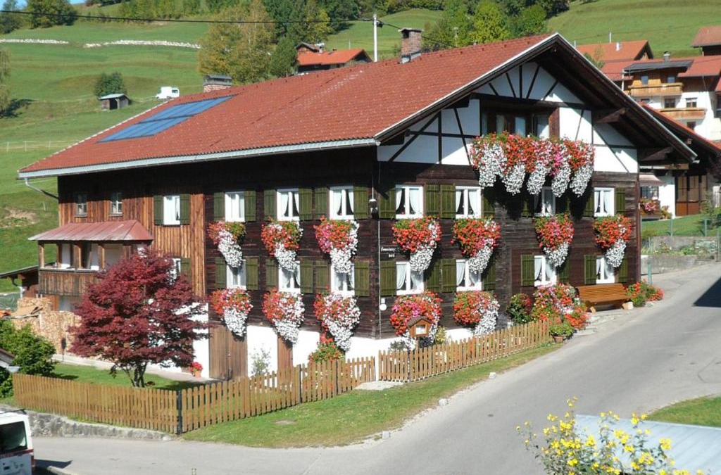 Vorderhindelang Apartment | Gästehaus Schaub
