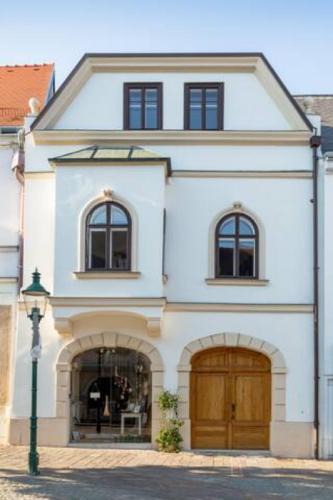 Eisenstadt Apartment | Gästesuiten beim Schloss