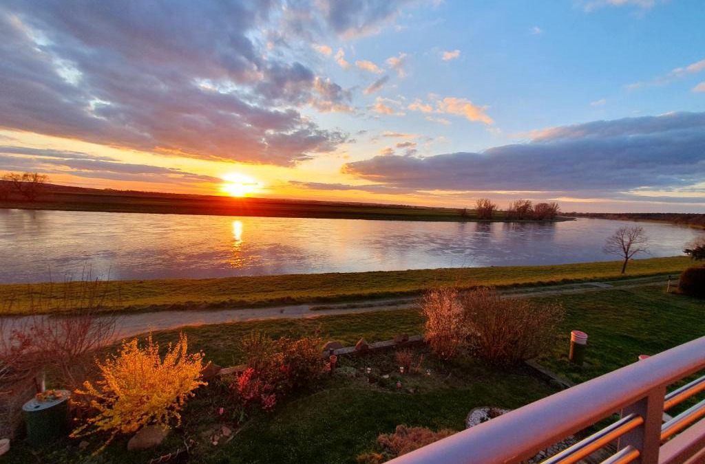 Kreinitz Apartment | Gästewohnung Elbblick Zeithain