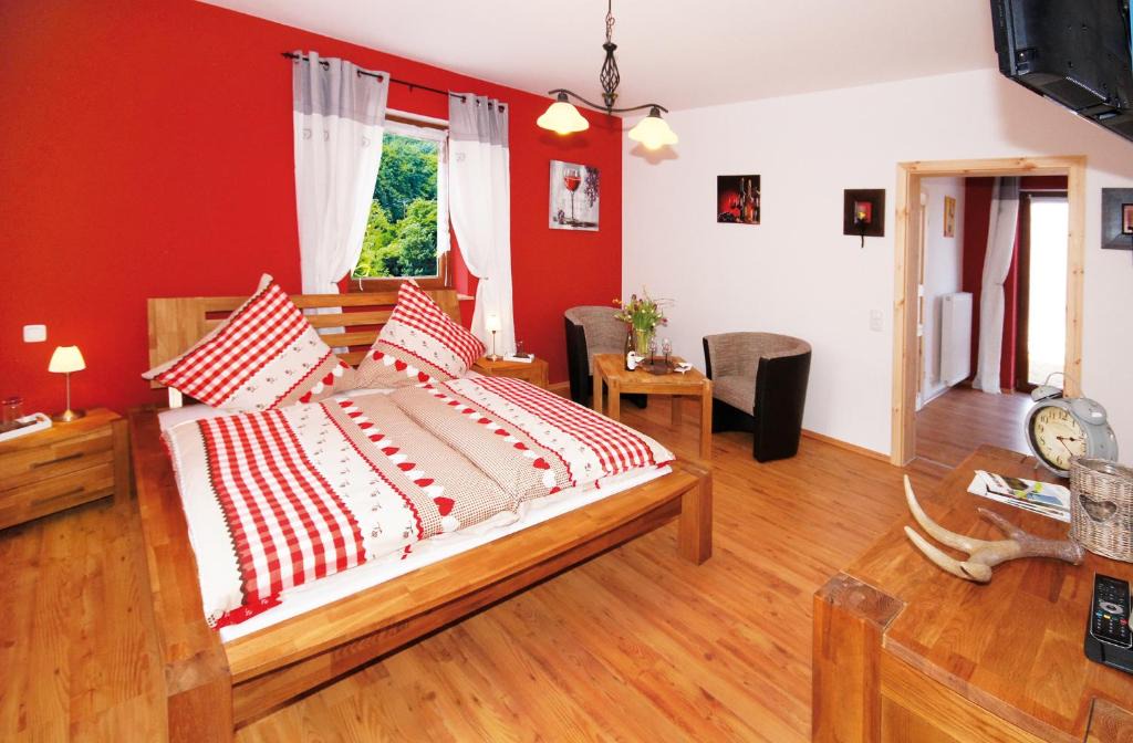 Oestrich-Winkel House | Gästezimmer Hans-Norbert Mack