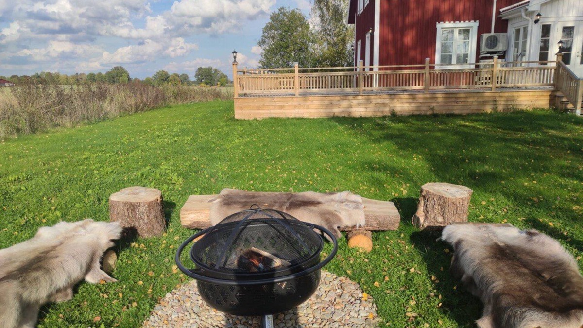 Katrineholm Municipality Villa | Gård med Egen sjö med Bryggbåt,nyrenoverat!