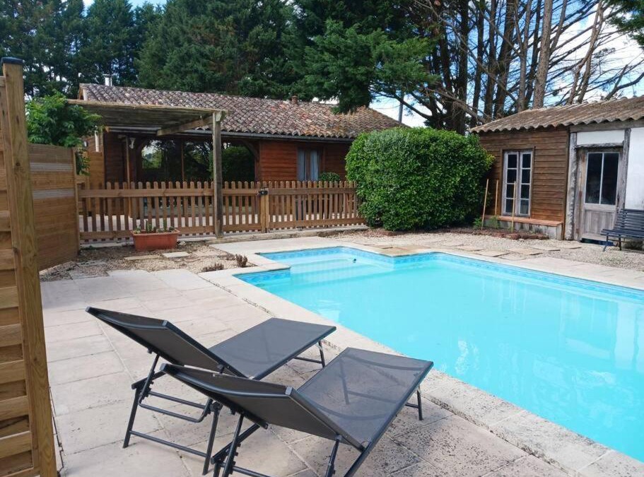 Saint-Barthelemy-dAgenais House | Gîte à la campagne avec piscine