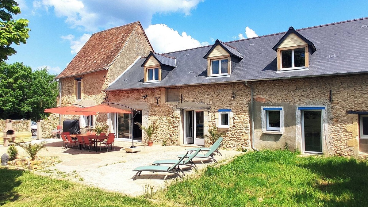 Fougere House | Gîte à la Campagne 15 Personnes