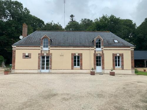 Lanneray House | Gîte à la ferme de Sainte Radegonde