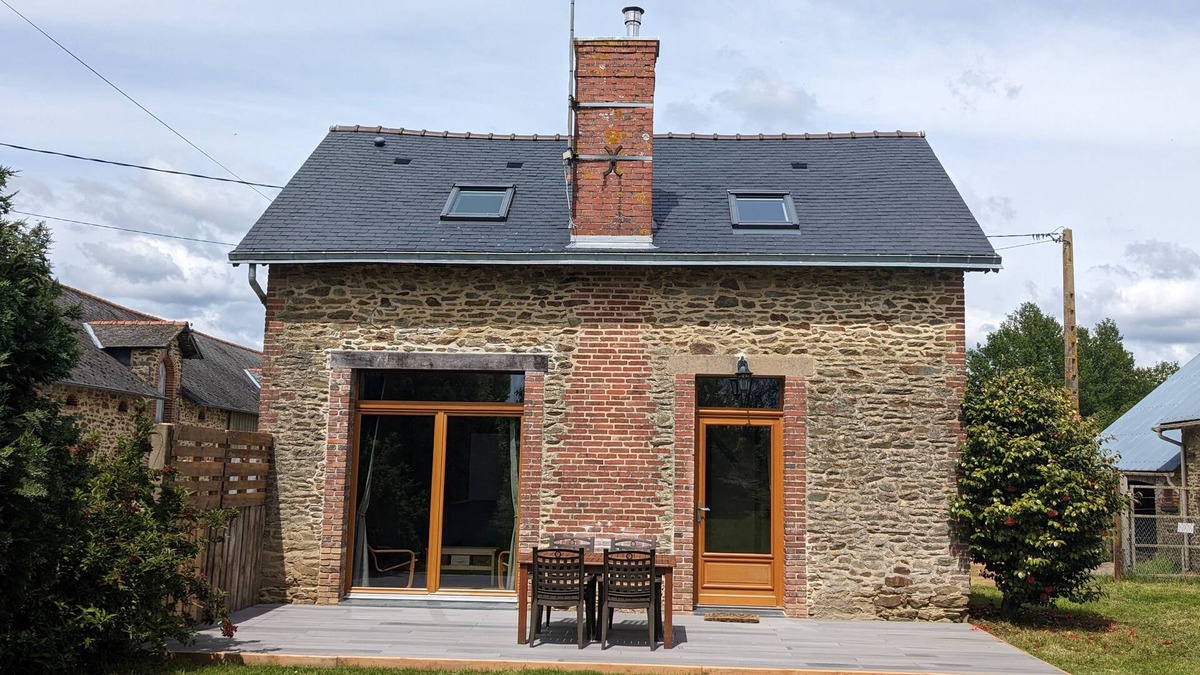 Gennes-sur-Seiche House | Gîte Écologique en Pleine Nature et au Milieu de Ferme Pédagogique et Écologique