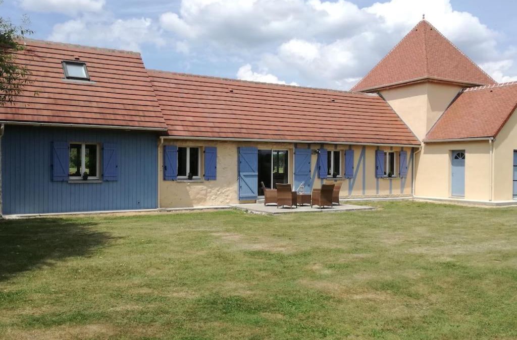 Artheze House | Gîte 16 personnes(Zoo La Flèche, 24h du Mans)