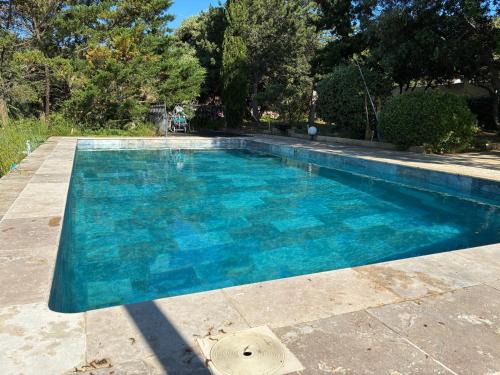 Sernhac Apartment | Gîte 2 chambres avec piscine