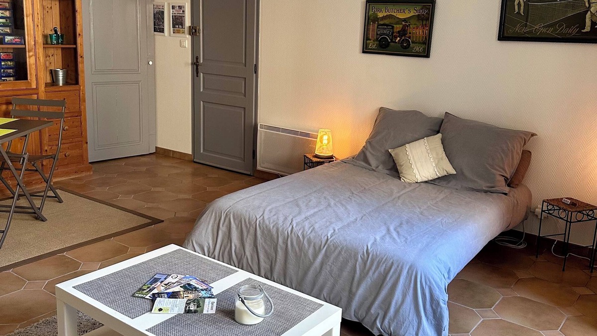 Semur-en-Auxois Apartment | Gîte 2 Personnes Semur en Auxois Centre