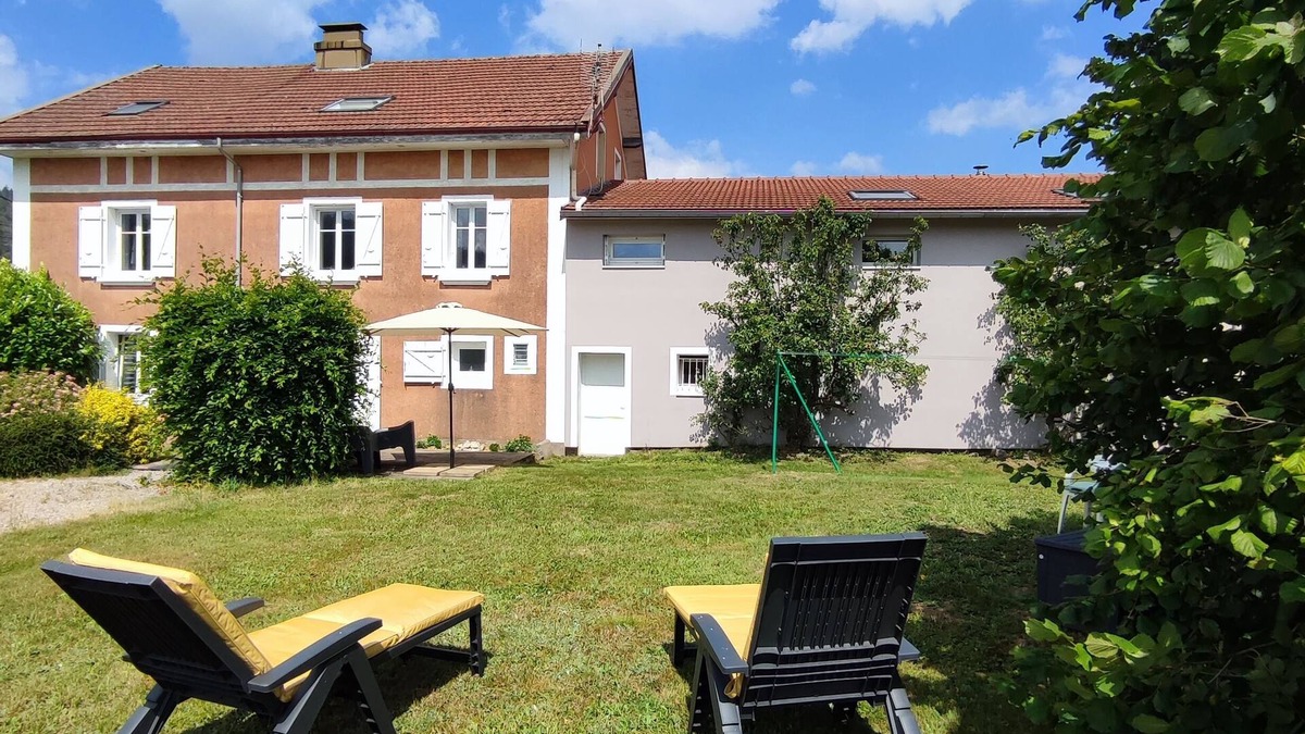 Saint-Ame Apartment | Gîte 3 Pièces en RDC Avec Jardin et Parking Privatifs