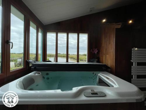 Bois-de-Cene House | Gîte 4 chambres avec bien-être et terrasses au cœur du Marais Breton - FR-1-426-559