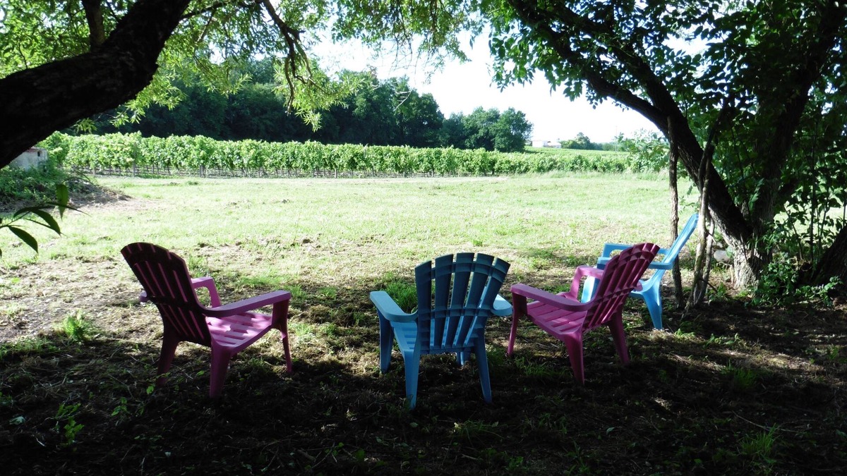 Barret Apartment | Gîte 4 Personnes à 10 min de Barbezieux Pour Vacances ou Séjour pro