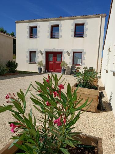 Saint-Michel-Mont-Mercure House | Gîte atypique plus haut de Vendée 10mn Puy duFou