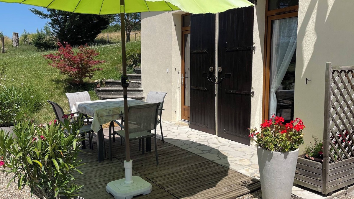 Campagne Apartment | gîte Au Pré des Sources next to the countryside castle