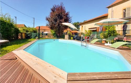 Pouilly-sous-Charlieu House | Gîte Aux Hirondelles