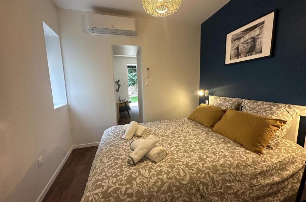 Moulins House | Gîte calme en plein centre de Moulins avec terrasse privative et tout confort inclus - FR-1-489-475