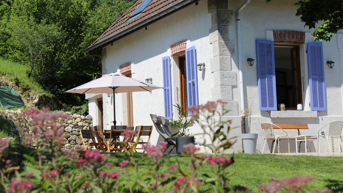 Chapareillan House | Gîte Chartreuse 6/8 pers ski touring Savoie Isère
