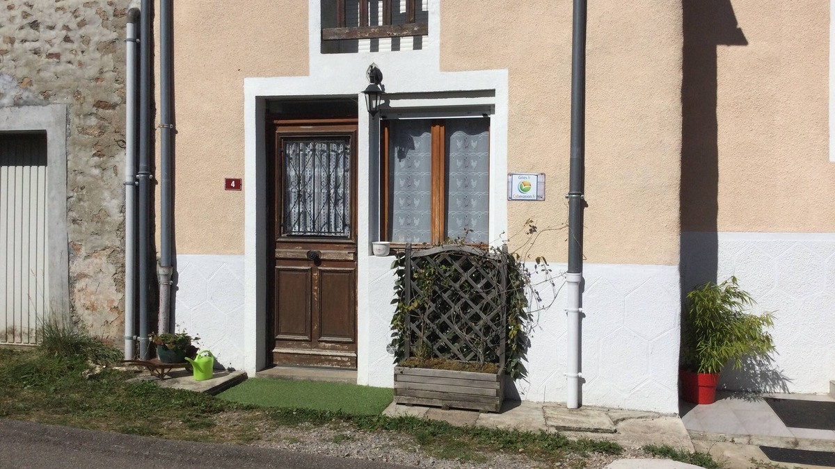 Planchez House | Gîte Dans Petit Hameau au Calme ,proche des Sentiers de Randonnées et des Lacs