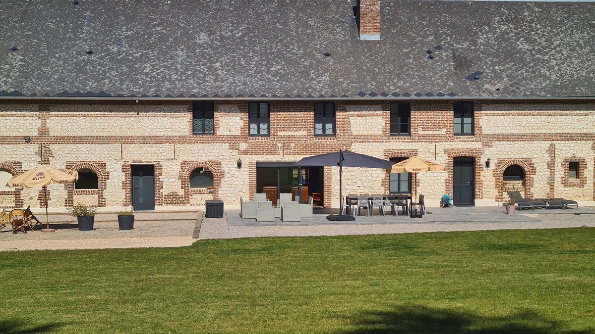 Vironchaux House | Gîte de 12-14 Personnes Situé à Quelques Kilomètres de la Baie de Somme