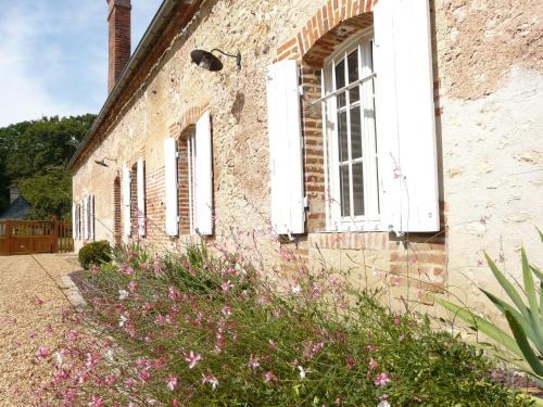 Rouvray-Saint-Florentin House | Gîte de charme avec jardin, douves, vélos, et accueil animaux - 4 chambres, proche de Chartres - FR-1-581-63
