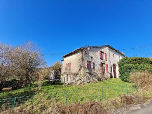 Pulney House | Gîte de charme dans ferme lorraine avec jardin clos, à proximité de sentiers et base de loisirs - FR-1-584-32