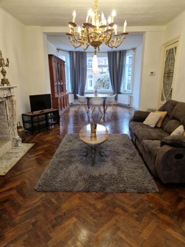 Frameries House | Gîte de charme dans une maison bourgeoise