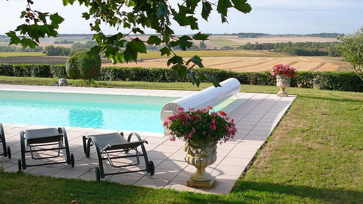 Varennes Cottage | Gîte de Charme en Touraine + Heated swimming pool with view ! Pleine Nature ! 5 pers.