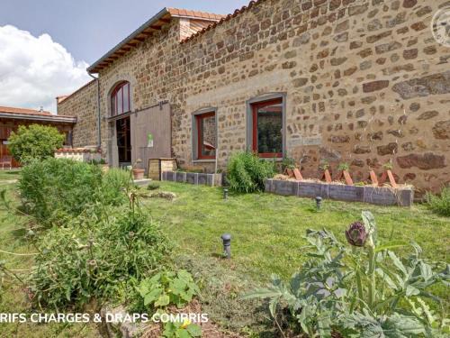 Verrieres-en-Forez House | Gîte de charme avec terrasses et plancha - FR-1-496-327