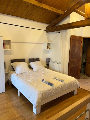 Lisle-sur-Tarn Apartment | gîte de Fontjalabert en campagne tout confort