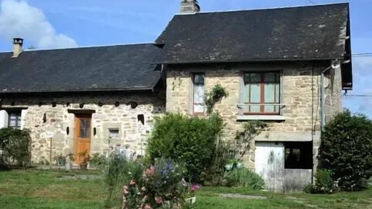Soudaine-Lavinadiere Villa | Gîte de France in Suddenlye-Lavinadière 3 ears - Gite de France 5 people