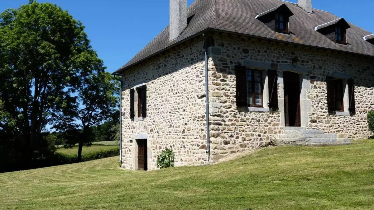 Latronche Villa | Gîte de France Grand 2 ears - Gîte de France 6 people