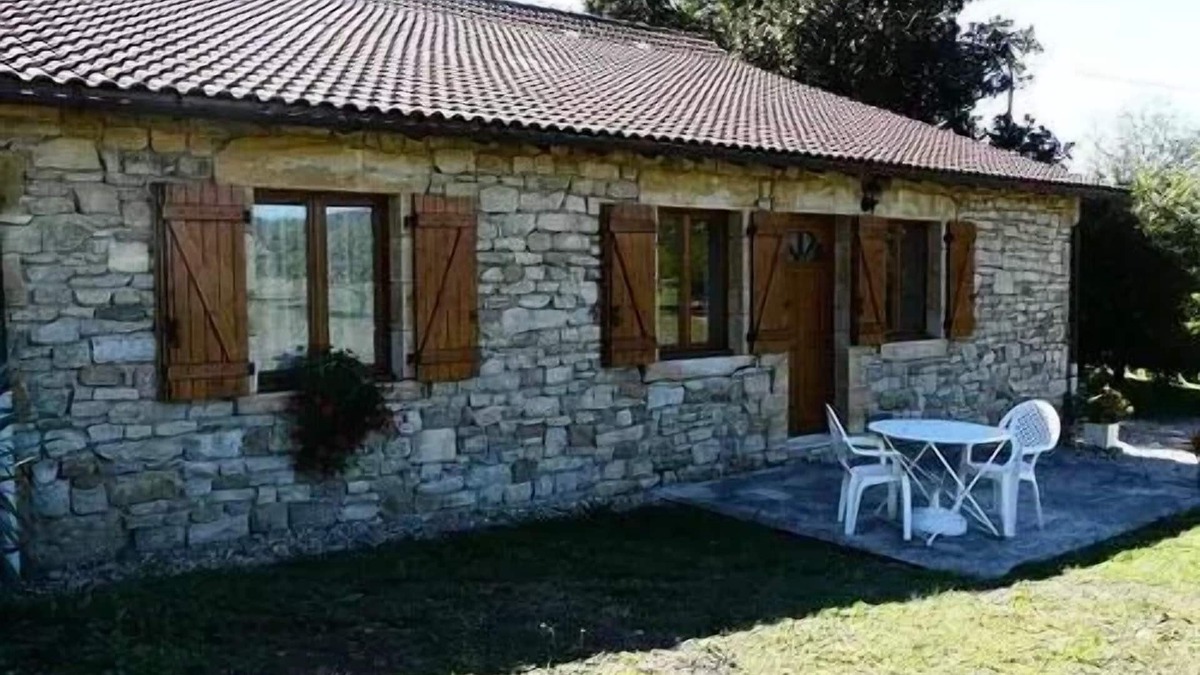 Saillac Villa | Gîte de France in Saillac 2 ears - Gîte de France 2 people