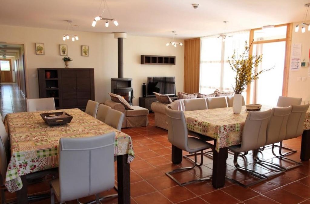 Mesples House | Gîte de groupe Les Dames Vertes