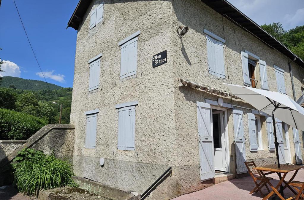 Saint-Martin-d'Uriage Apartment | Gîte de l'Eau Vive