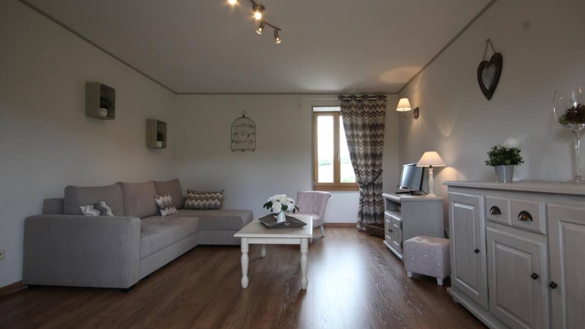 Couches House | Gîte de la Billarde - COUCHES