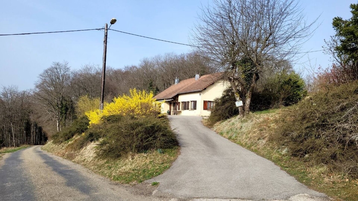 Chamesol House | Gîte de la Ferme du Lomont