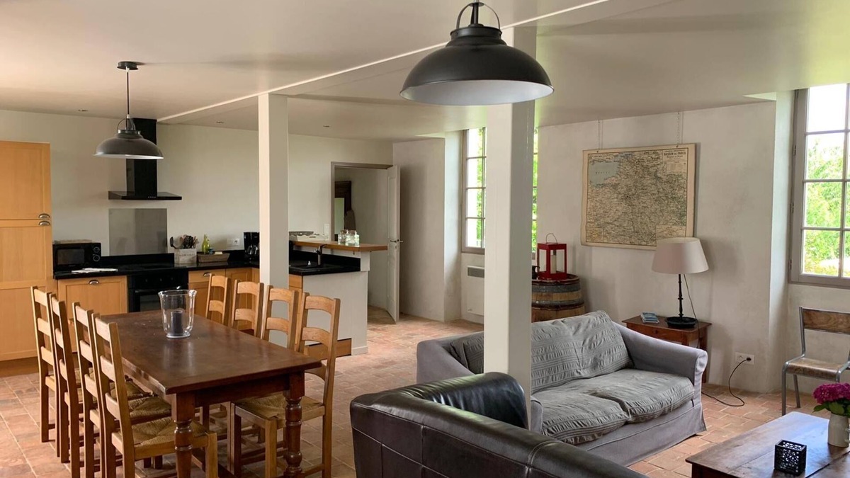 Chambellay House | Gîte de la petite école