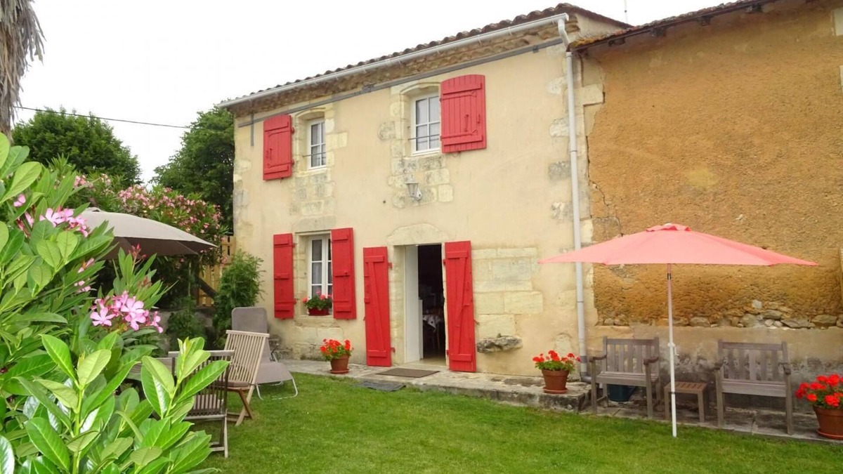 Berson House | Gîte de Monfollet - Berson