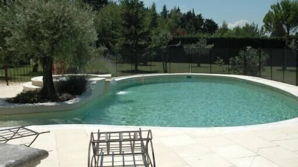 Velleron Villa | Gîte de provence jacuzzi