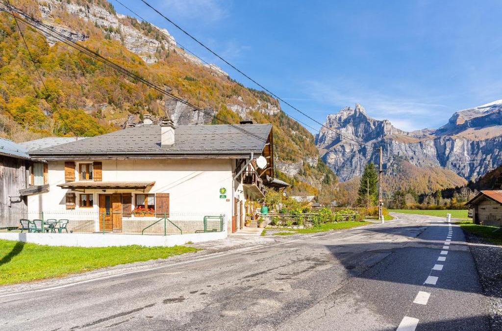 Sixt-Fer-a-Cheval Apartment | Gîte des Cascades